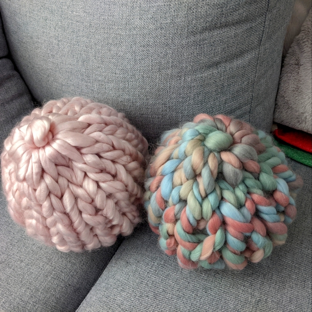 Small wool round pillow